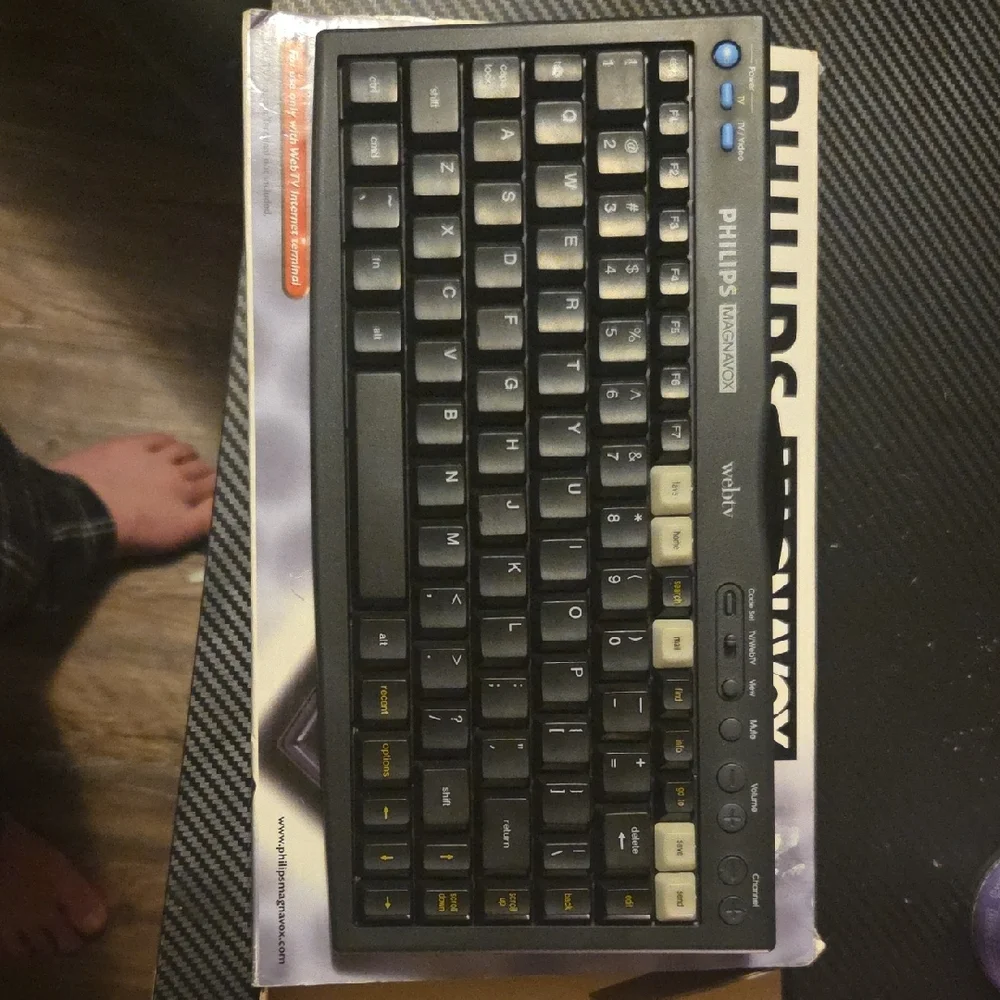 Philips Magnavox Wireless Keyboard